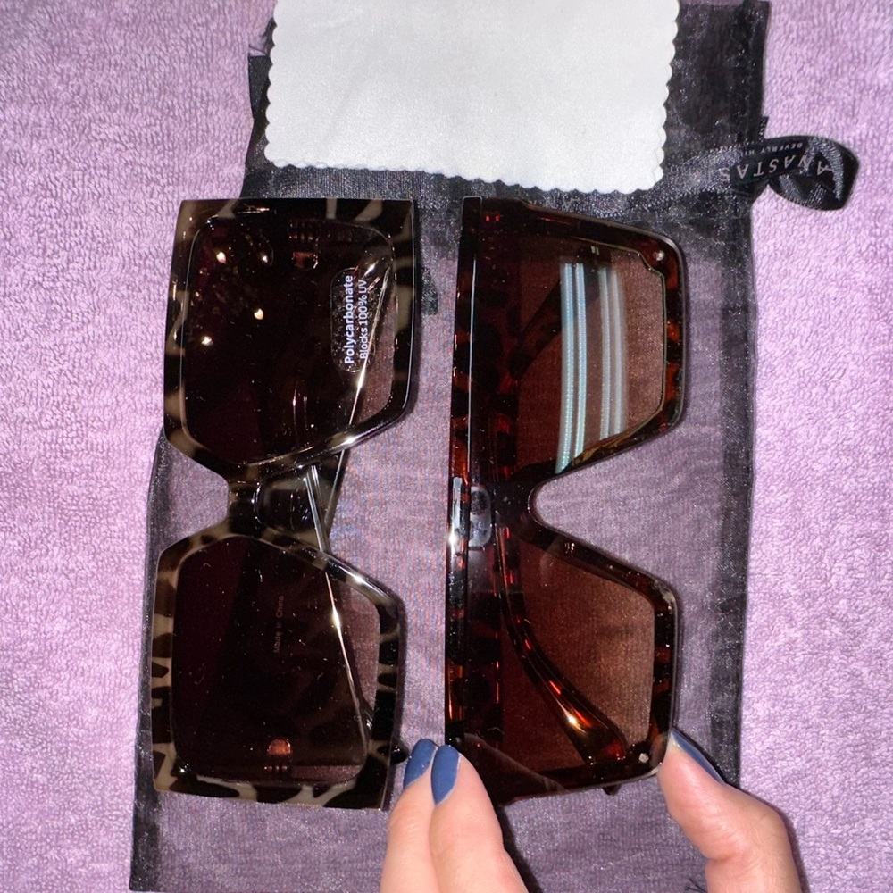 Tortoiseshell Sunglass Set (2 pairs)